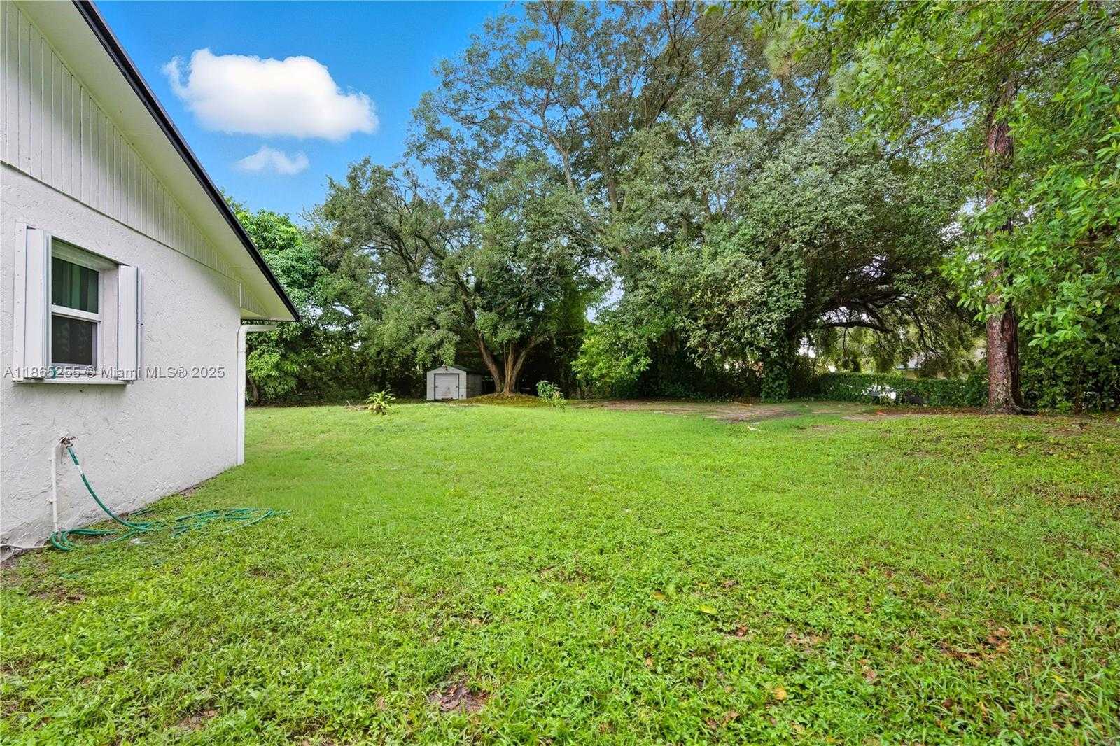 Small Image of 1672 NORTH WEST 192ND TER, Miami Gardens Number 34