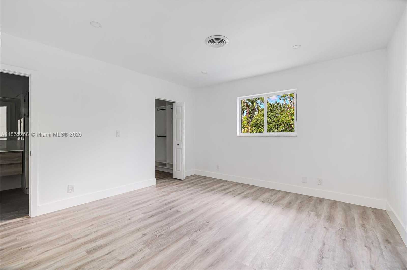 Small Image of 1830 NORTH EAST 65TH CT, Fort Lauderdale Number 16