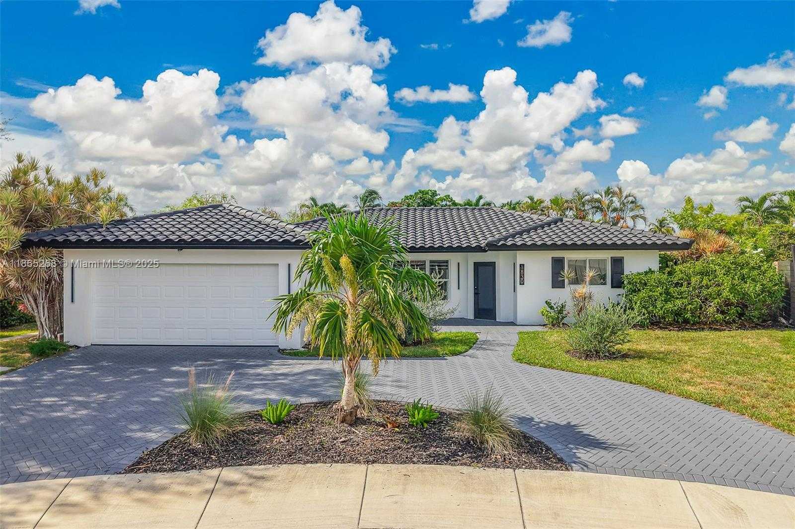 Small Image of 1830 NORTH EAST 65TH CT, Fort Lauderdale Number 2
