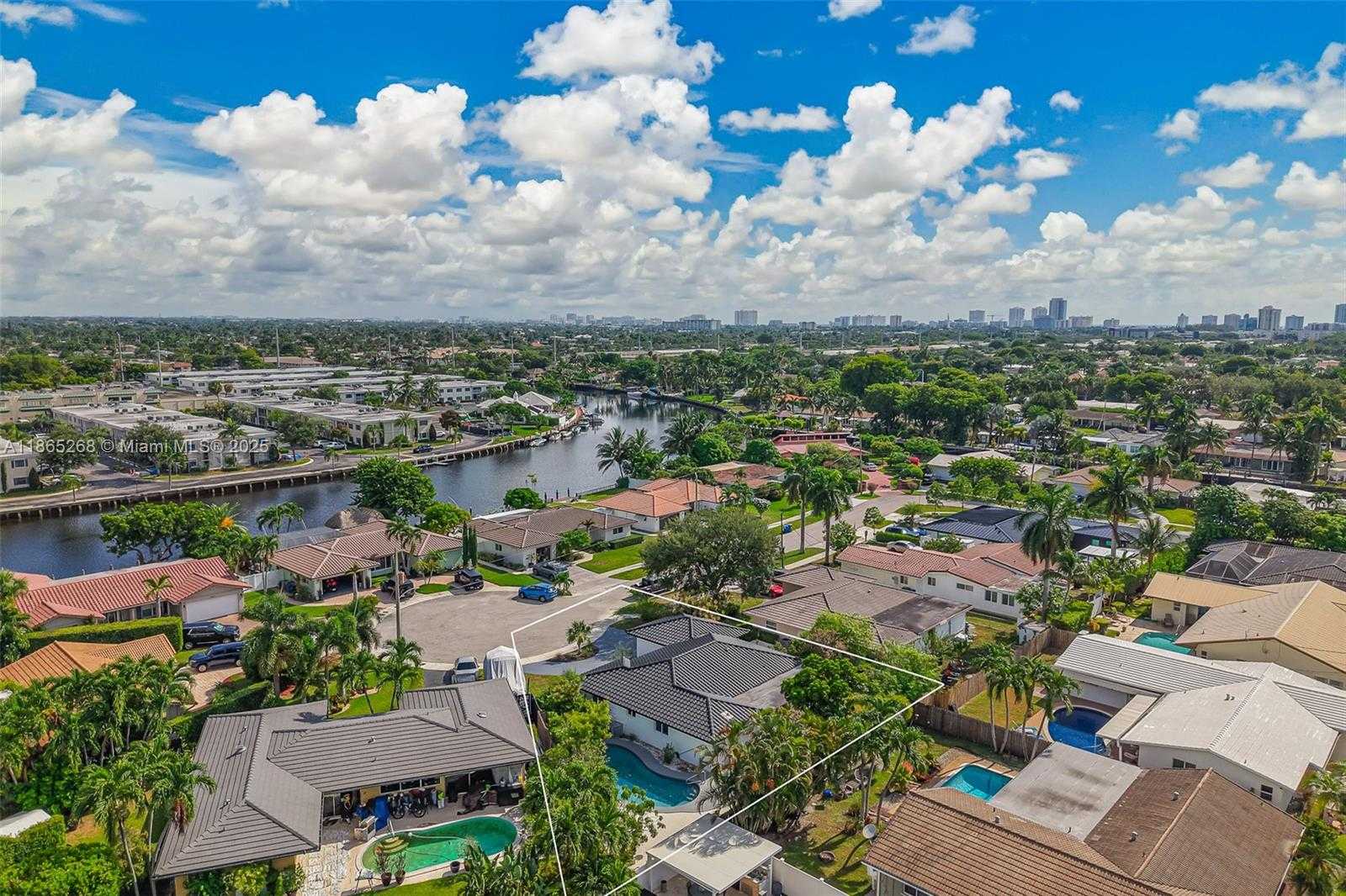 Small Image of 1830 NORTH EAST 65TH CT, Fort Lauderdale Number 5