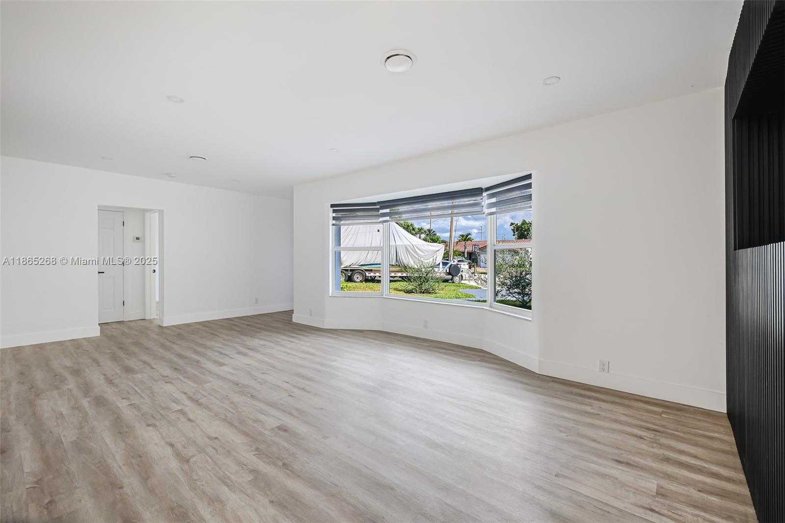 Small Image of 1830 NORTH EAST 65TH CT, Fort Lauderdale Number 7