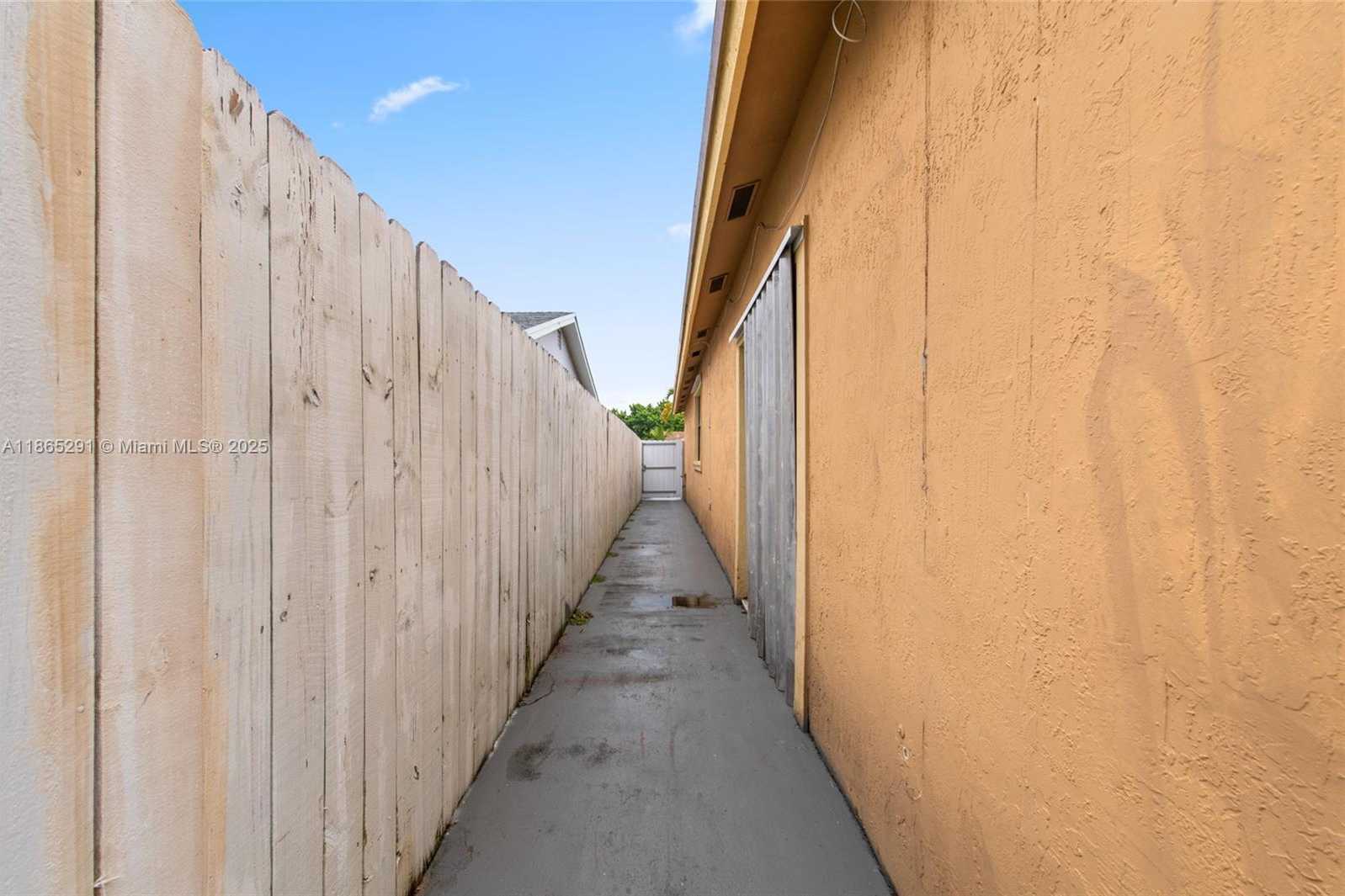 Small Image of 12500 SOUTH WEST 251ST TER, Homestead Number 28