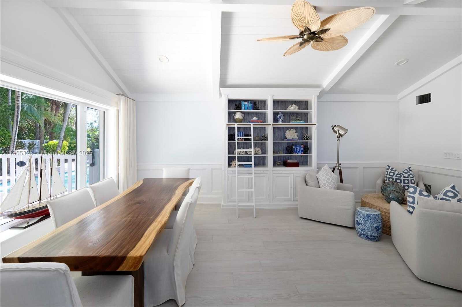 Small Image of 746 MARBLE CT, Boca Raton Number 6