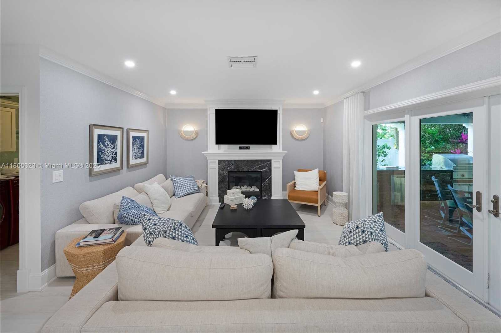 Small Image of 746 MARBLE CT, Boca Raton Number 7