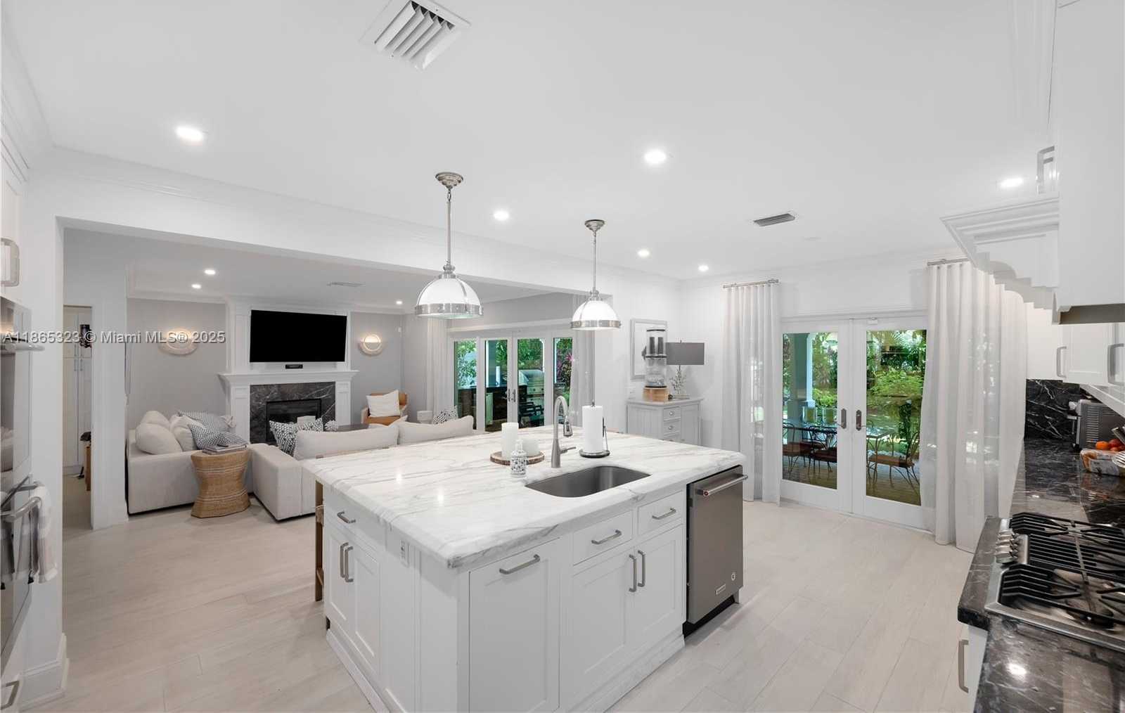 Small Image of 746 MARBLE CT, Boca Raton Number 9