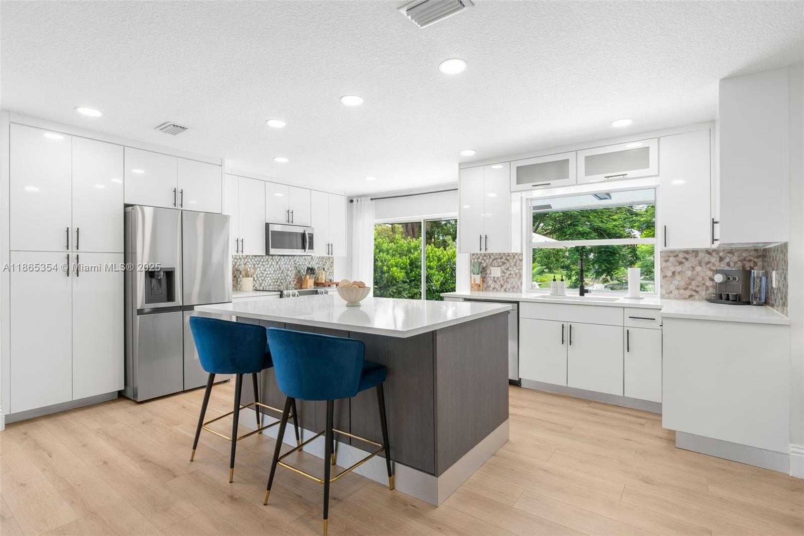 Small Image of 1360 NORTH WEST 108TH AVE, Coral Springs Number 15
