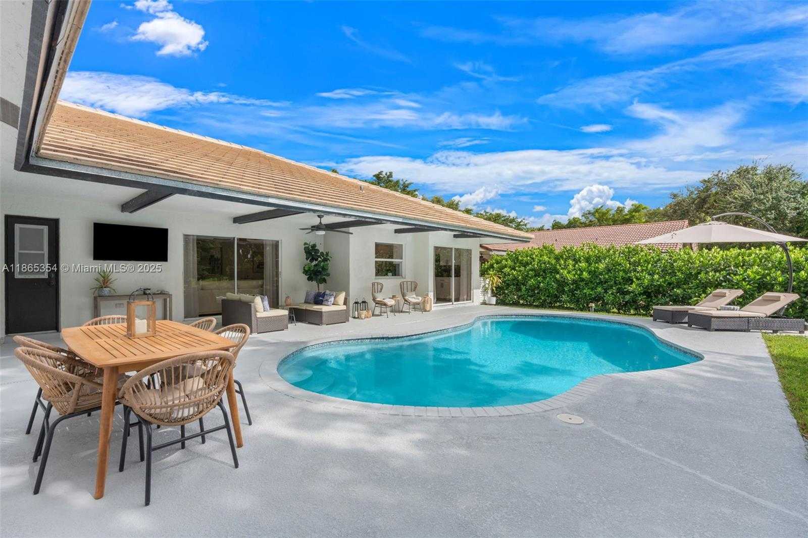 Small Image of 1360 NORTH WEST 108TH AVE, Coral Springs Number 32