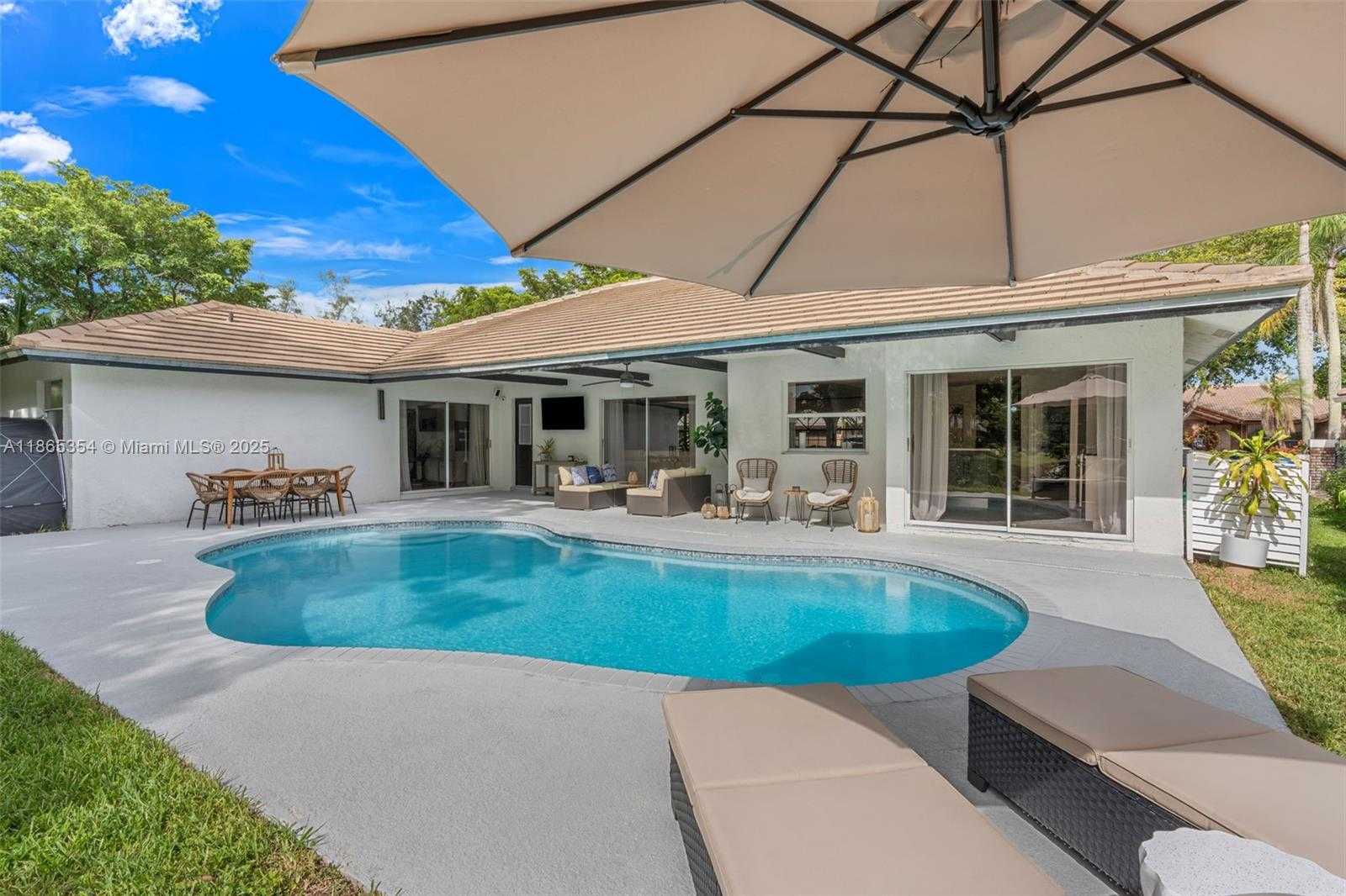 Small Image of 1360 NORTH WEST 108TH AVE, Coral Springs Number 35