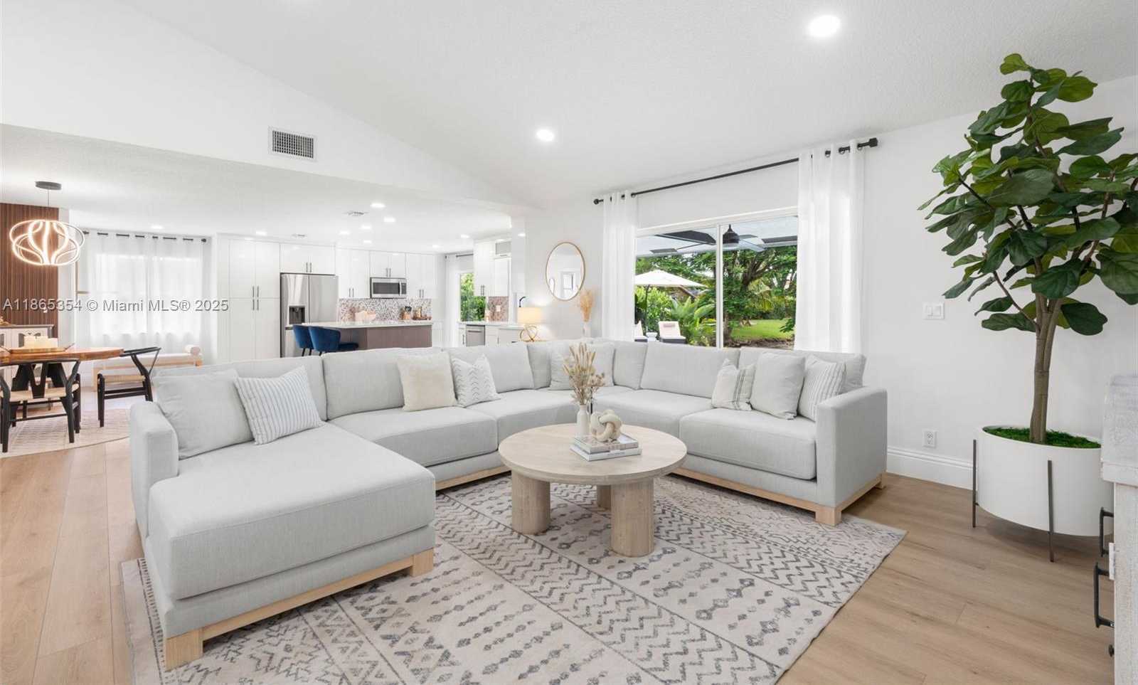 Small Image of 1360 NORTH WEST 108TH AVE, Coral Springs Number 4