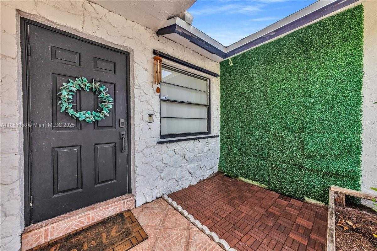 Small Image of 4916 NORTH WEST 92ND AVE, Sunrise Number 9