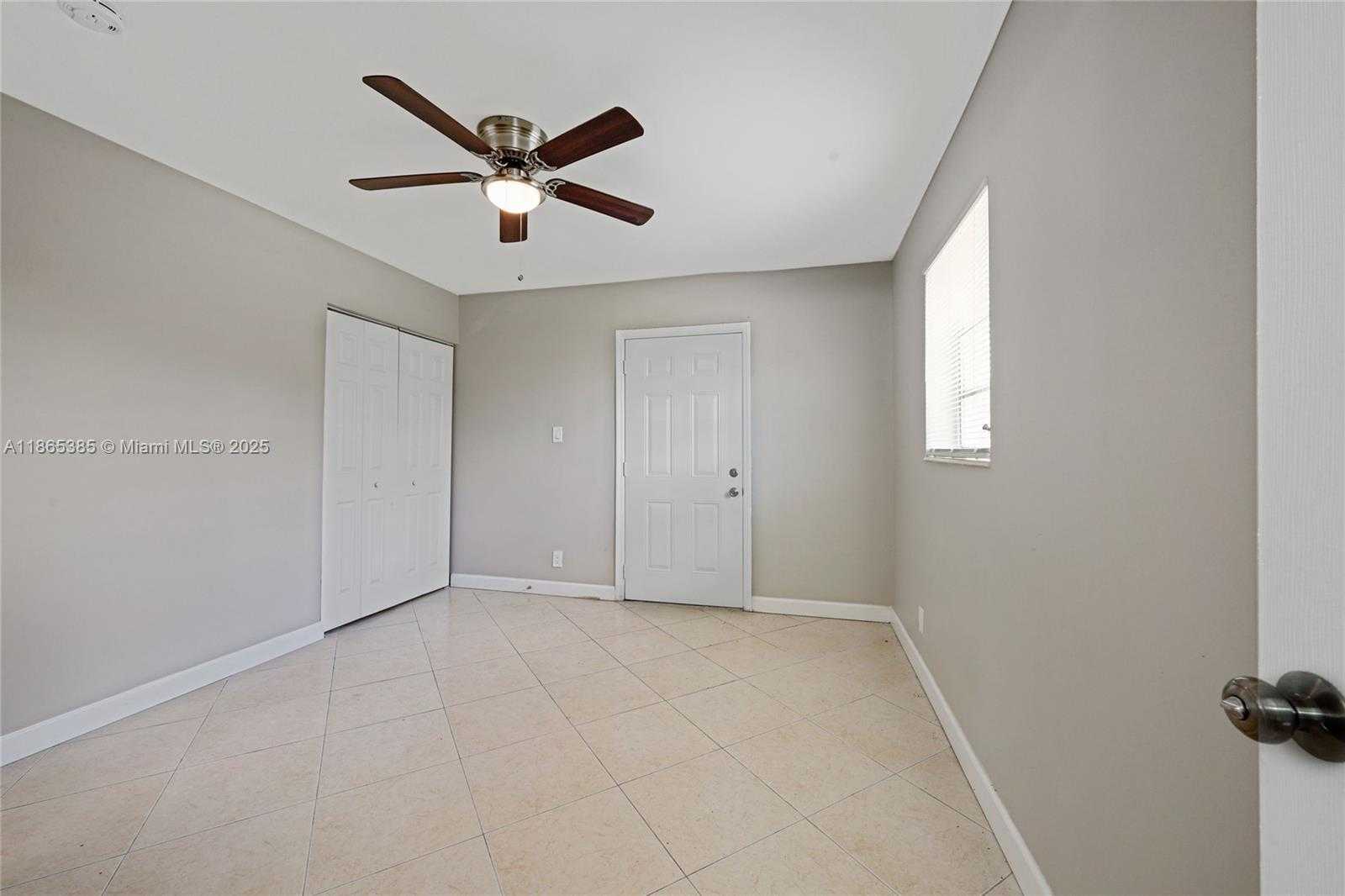 Small Image of 1721 SOUTH WEST 46TH AVE, Fort Lauderdale Number 13