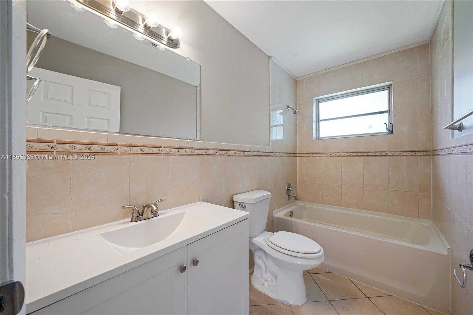 Small Image of 1721 SOUTH WEST 46TH AVE, Fort Lauderdale Number 25