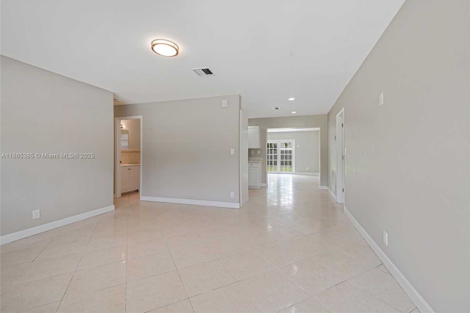 Small Image of 1721 SOUTH WEST 46TH AVE, Fort Lauderdale Number 4