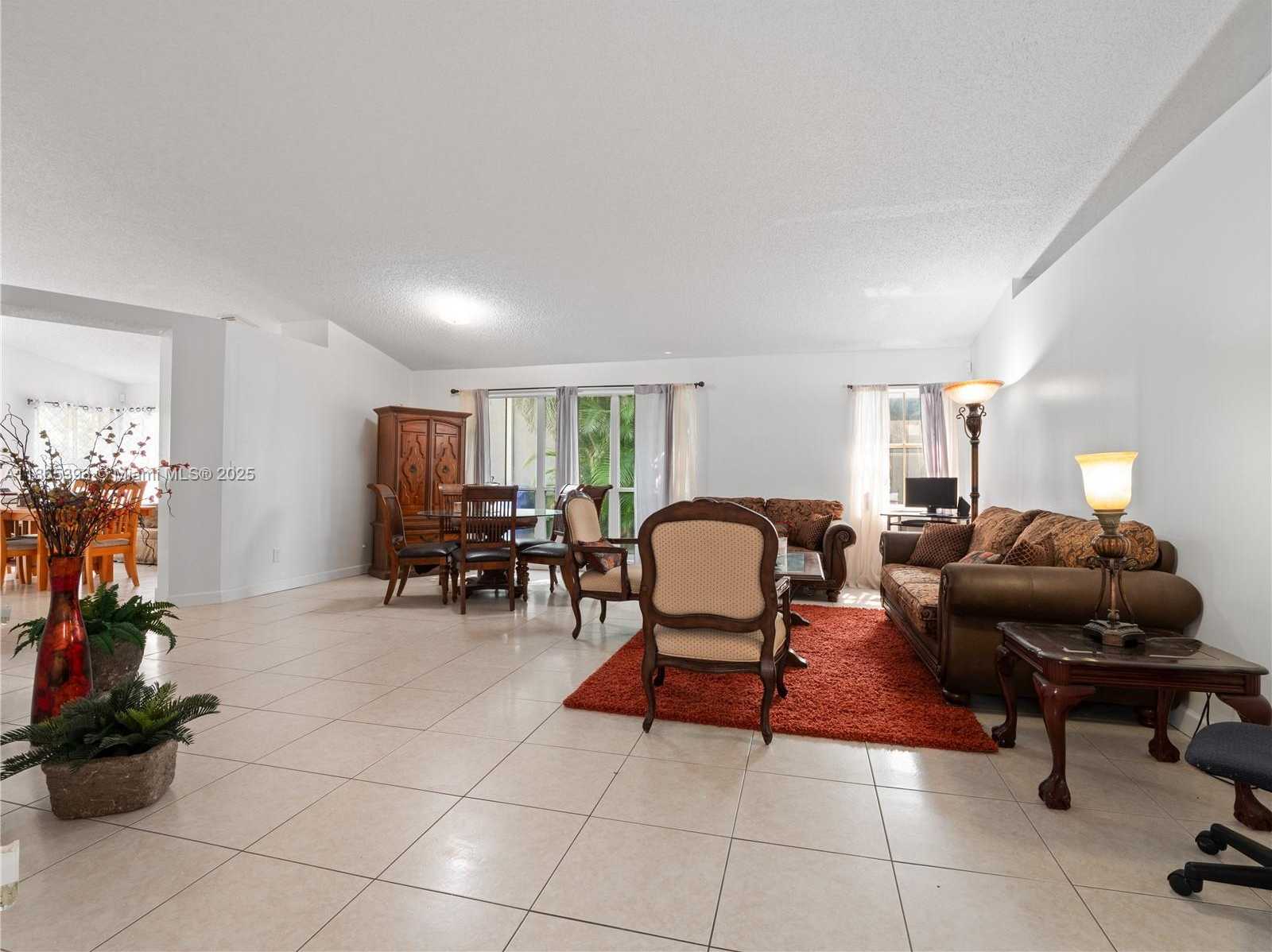 Small Image of 19253 NORTH WEST 22ND ST, Pembroke Pines Number 12