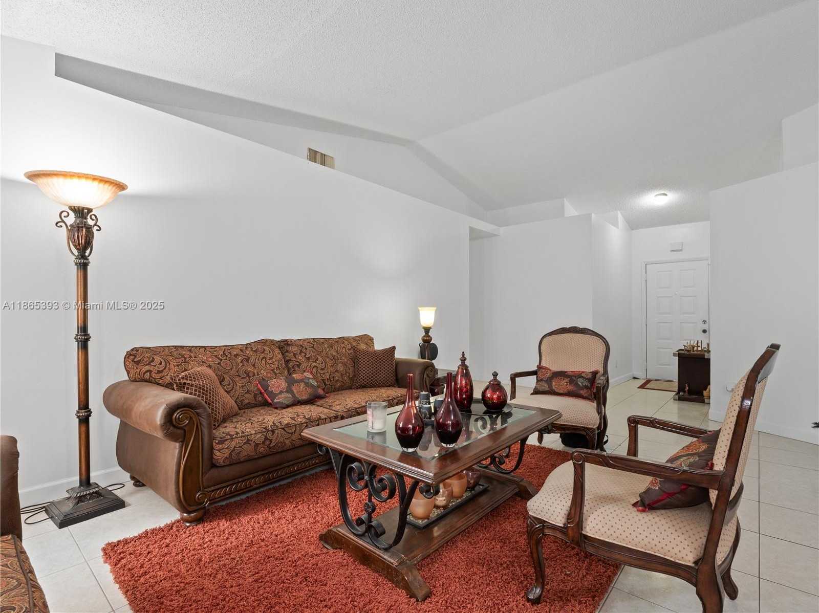 Small Image of 19253 NORTH WEST 22ND ST, Pembroke Pines Number 16