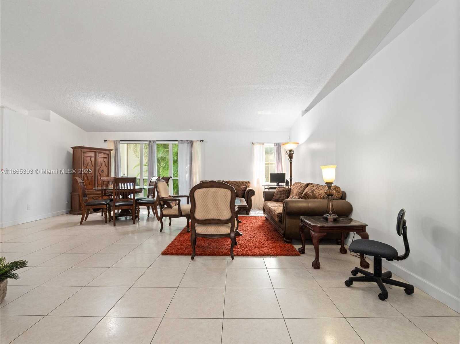 Small Image of 19253 NORTH WEST 22ND ST, Pembroke Pines Number 5