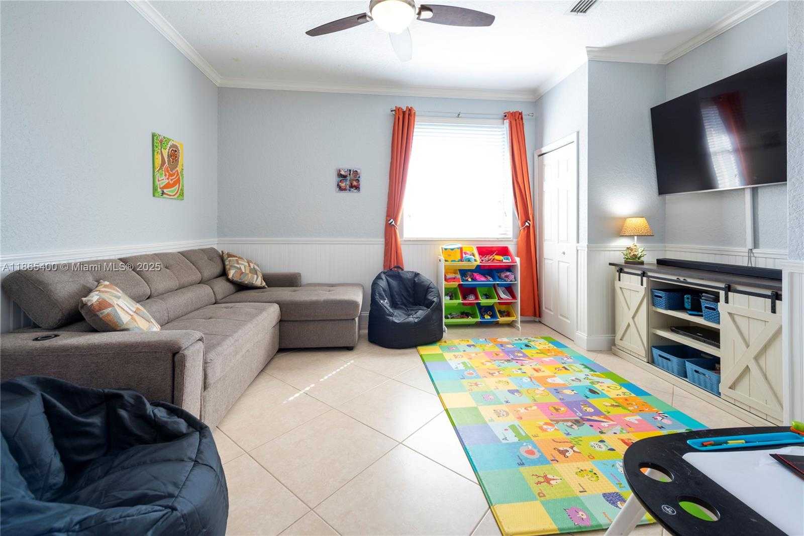 Small Image of 18991 SOUTH WEST 32ND ST, Miramar Number 25