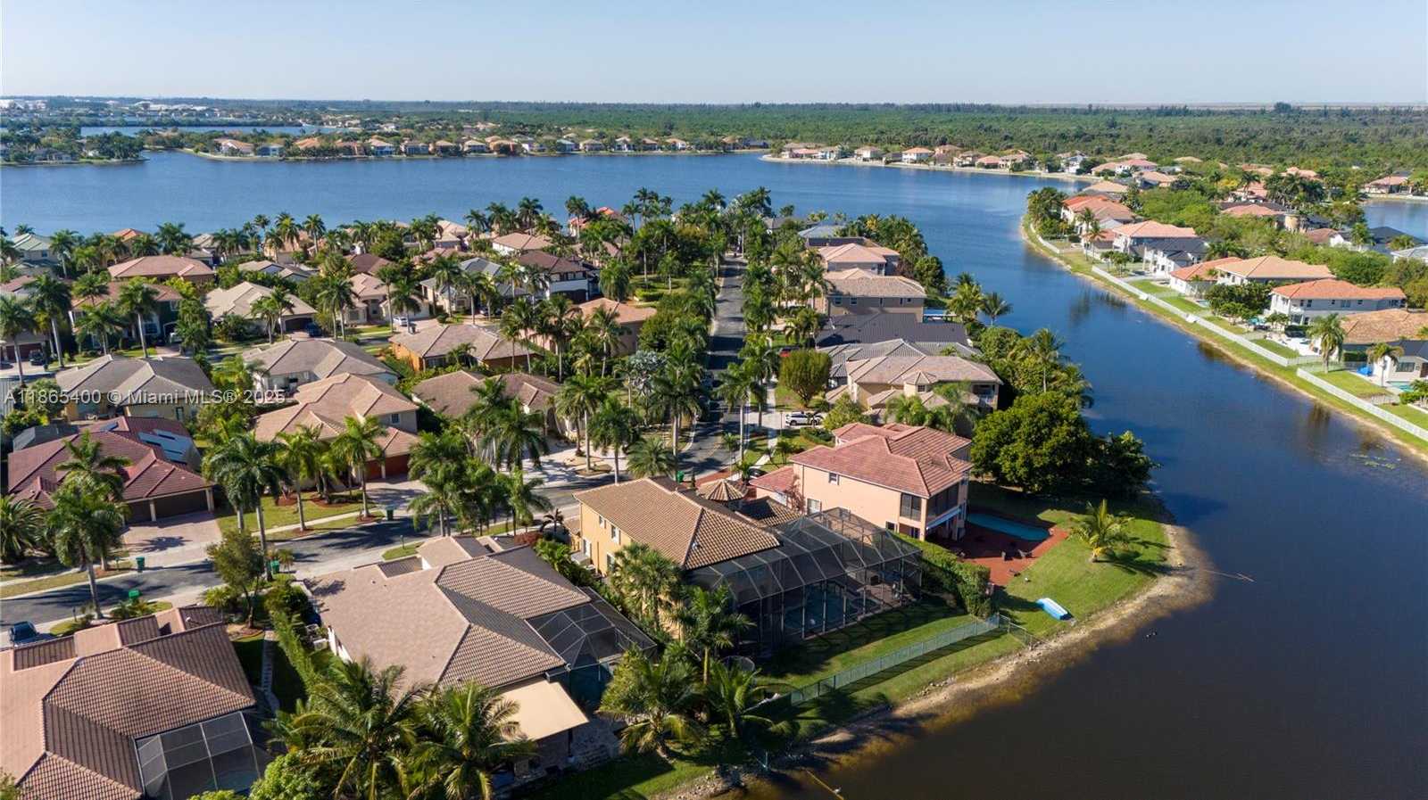 Small Image of 18991 SOUTH WEST 32ND ST, Miramar Number 62