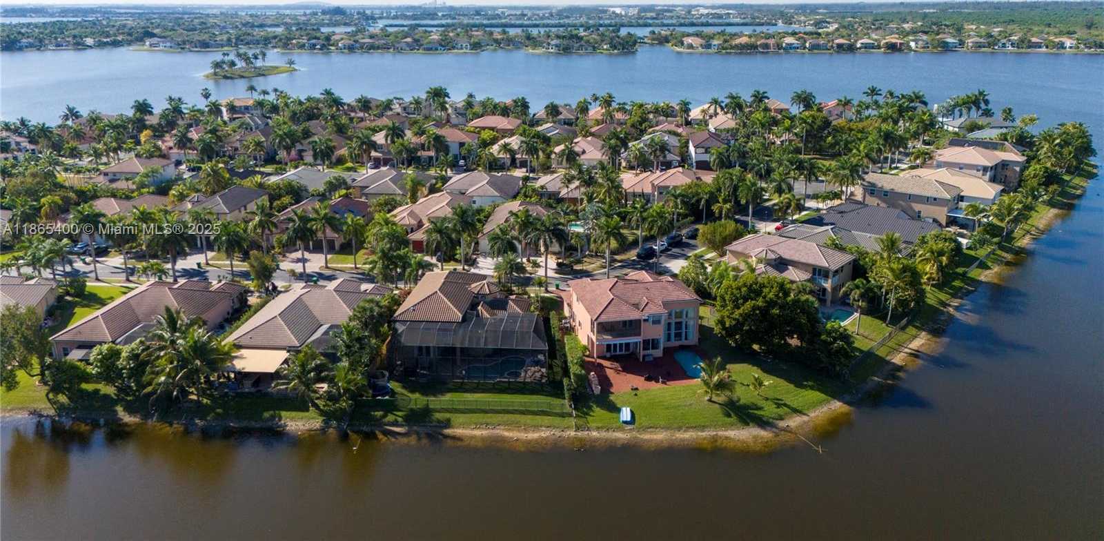 Small Image of 18991 SOUTH WEST 32ND ST, Miramar Number 64