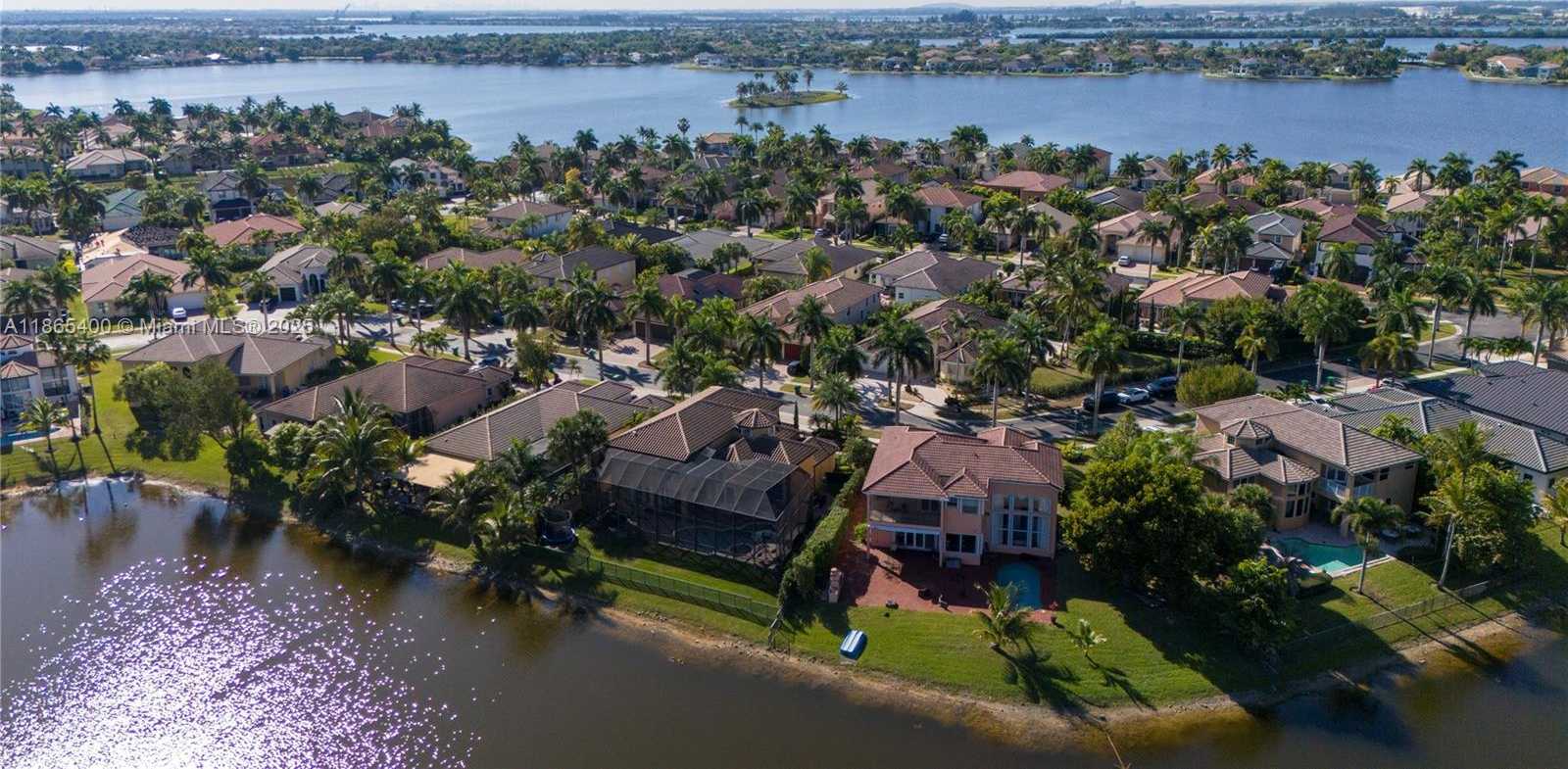 Small Image of 18991 SOUTH WEST 32ND ST, Miramar Number 65