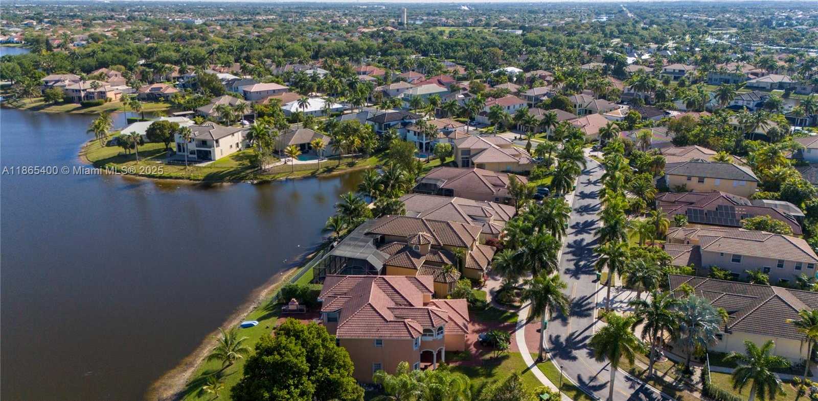 Small Image of 18991 SOUTH WEST 32ND ST, Miramar Number 68