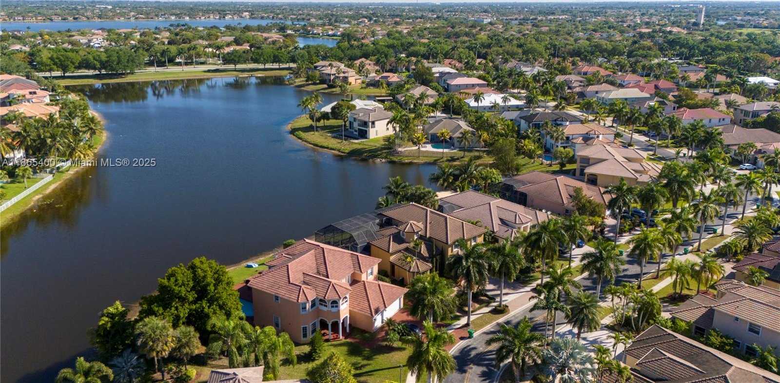 Small Image of 18991 SOUTH WEST 32ND ST, Miramar Number 69