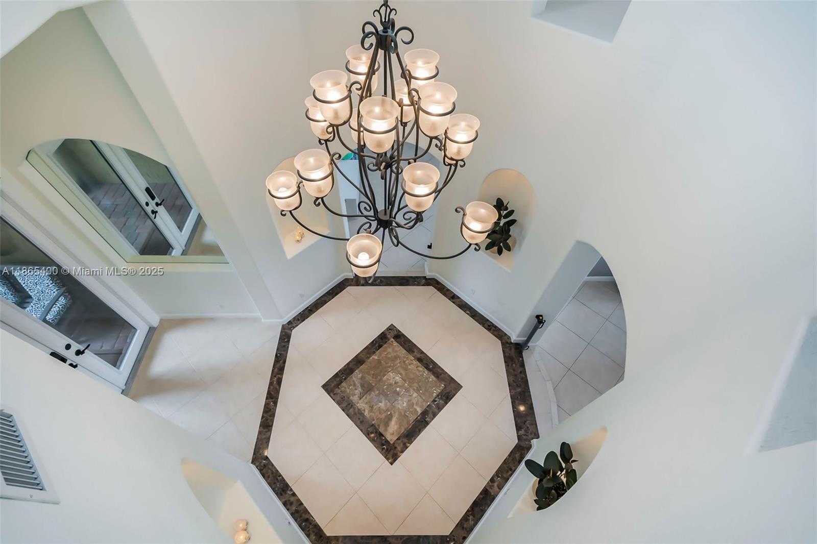 Small Image of 18991 SOUTH WEST 32ND ST, Miramar Number 9