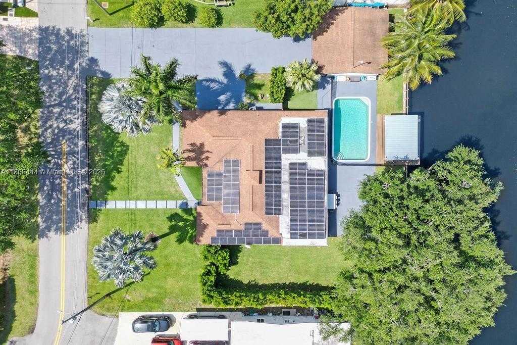 Small Image of 4660 SOUTH WEST 37TH AVE, Dania Beach Number 67