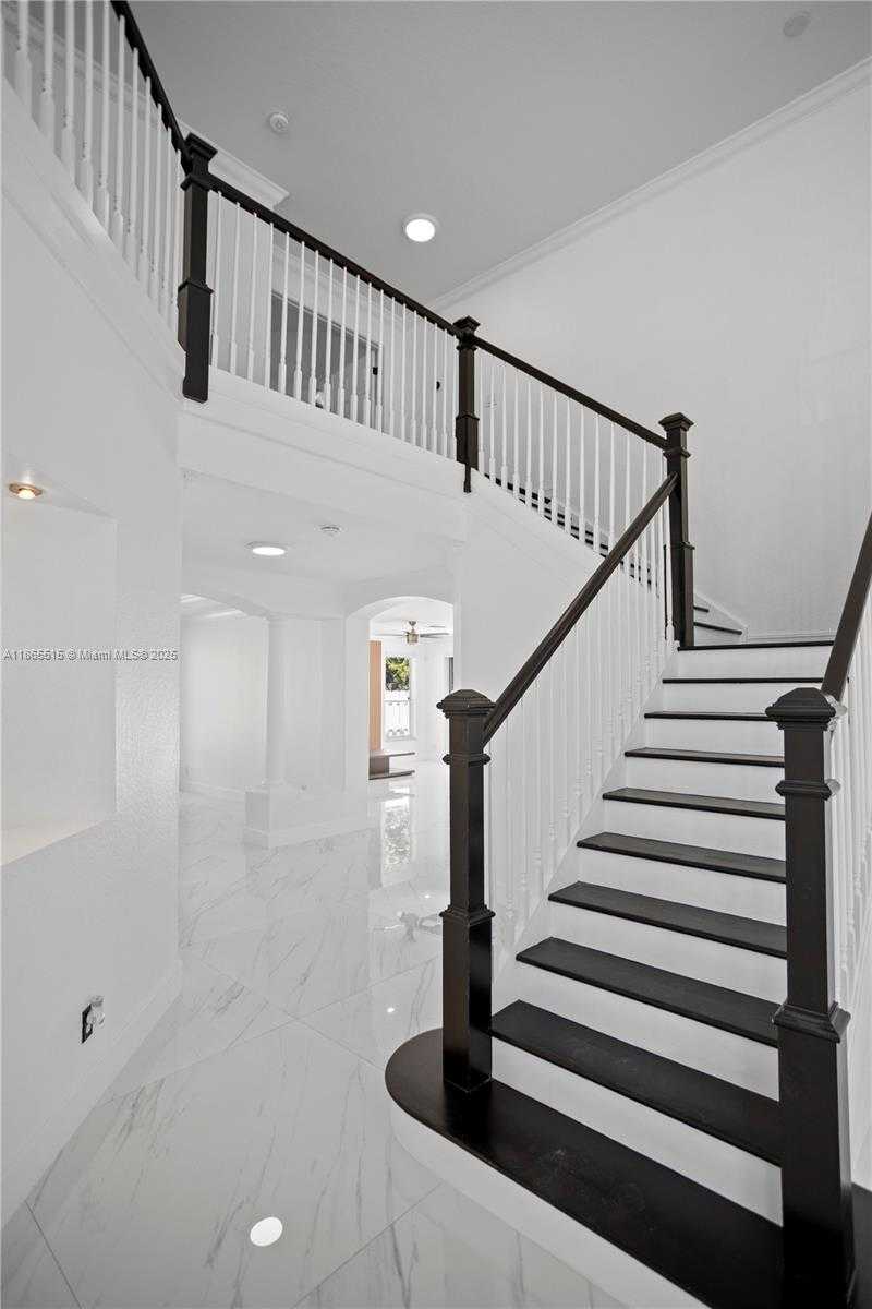 Small Image of 17937 SOUTH WEST 36TH ST, Miramar Number 10