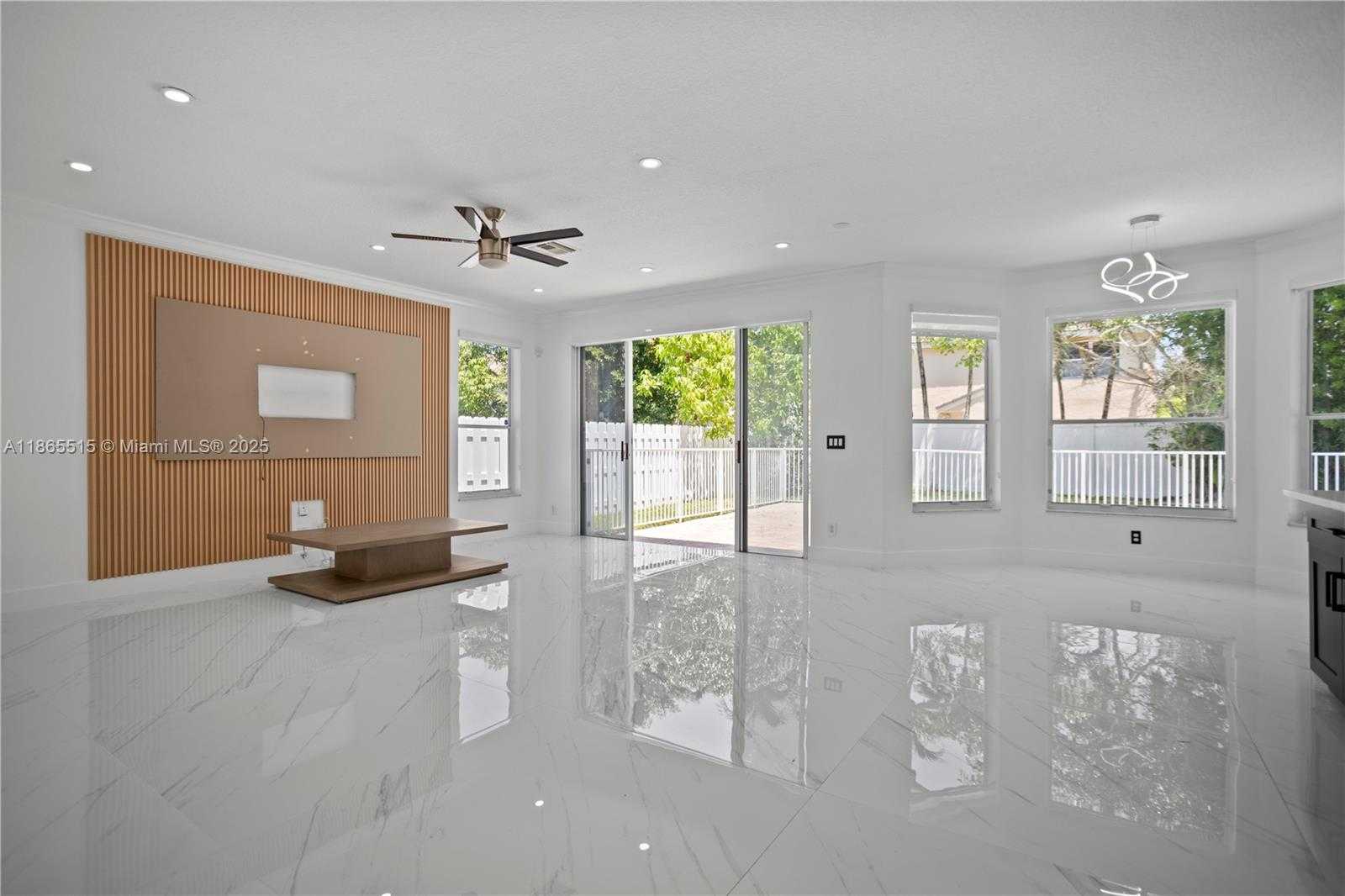 Small Image of 17937 SOUTH WEST 36TH ST, Miramar Number 22