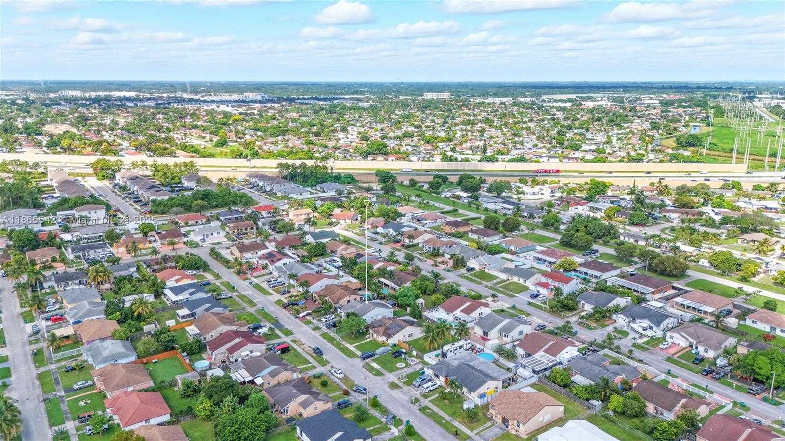 Small Image of 12753 SOUTH WEST 265TH TER, Homestead Number 23