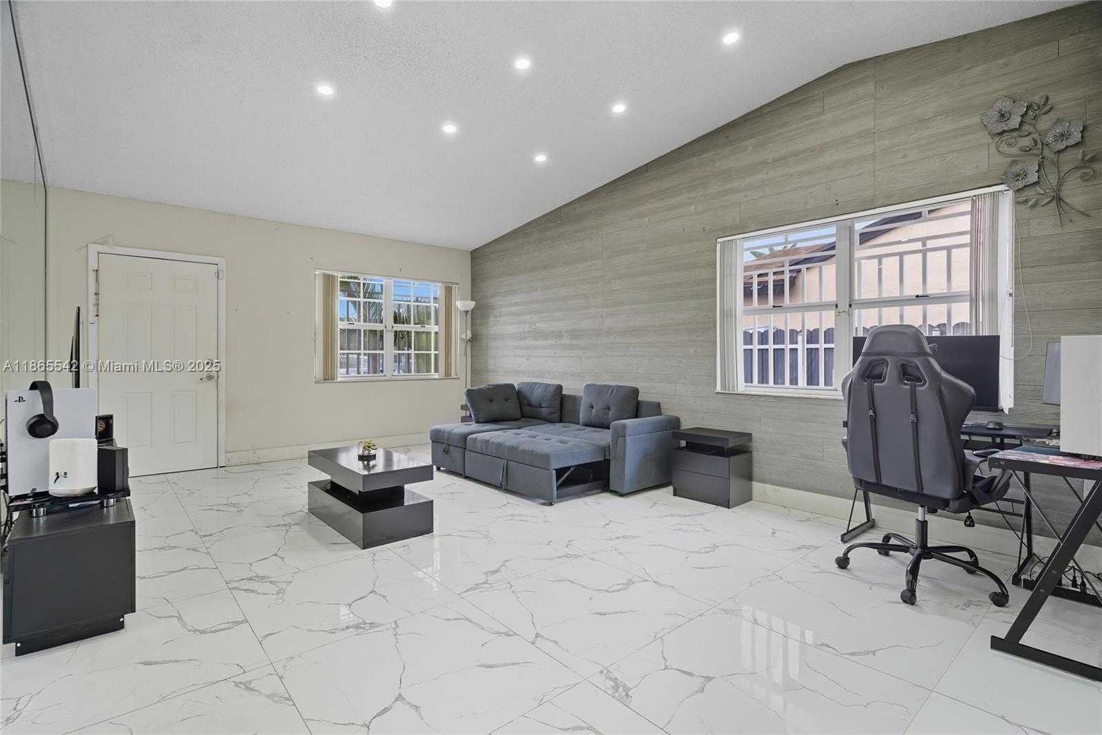 Small Image of 12753 SOUTH WEST 265TH TER, Homestead Number 6