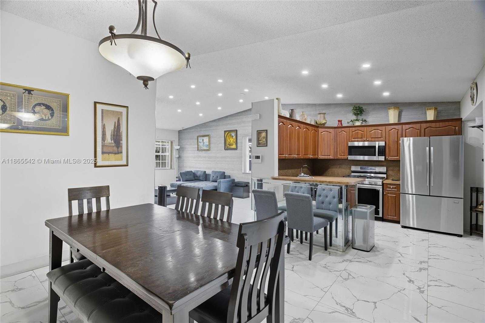 Small Image of 12753 SOUTH WEST 265TH TER, Homestead Number 9