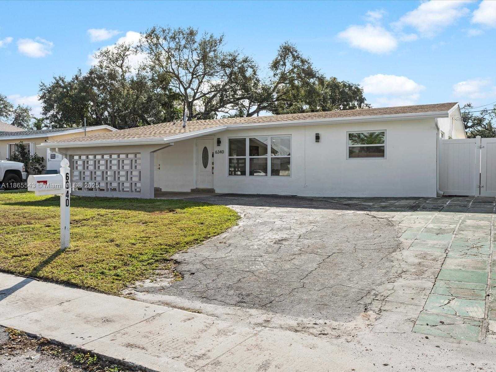 Small Image of 6340 COOLIDGE ST, Hollywood Number 6