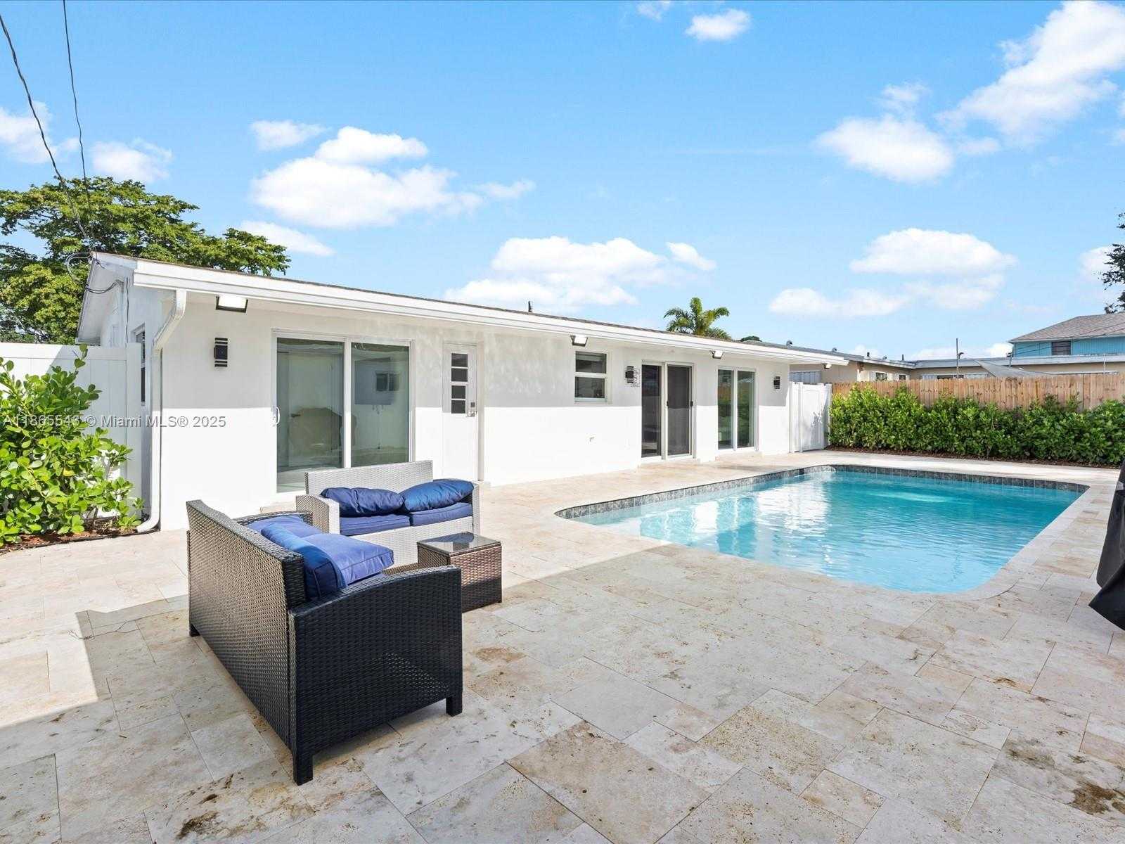 Small Image of 6340 COOLIDGE ST, Hollywood Number 8