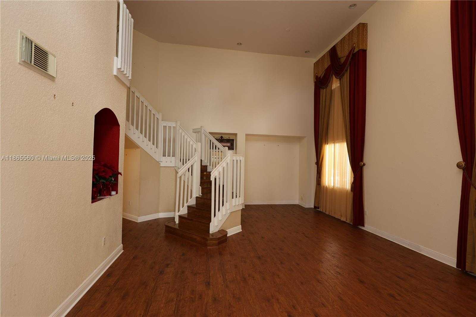 Small Image of 20521 NORTH WEST 7TH CT, Miami Gardens Number 13