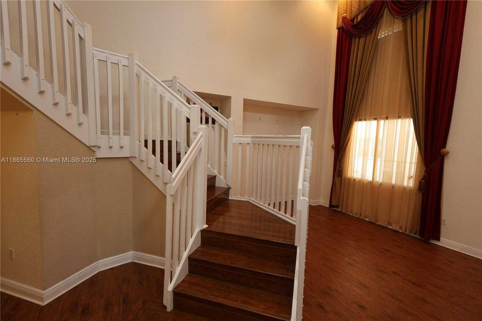 Small Image of 20521 NORTH WEST 7TH CT, Miami Gardens Number 18