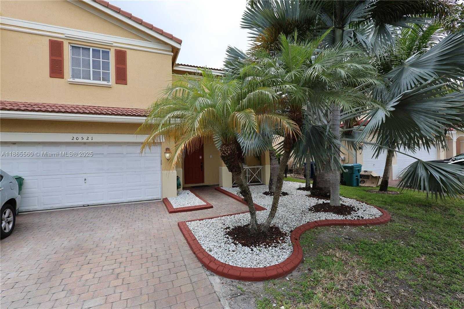 Small Image of 20521 NORTH WEST 7TH CT, Miami Gardens Number 2