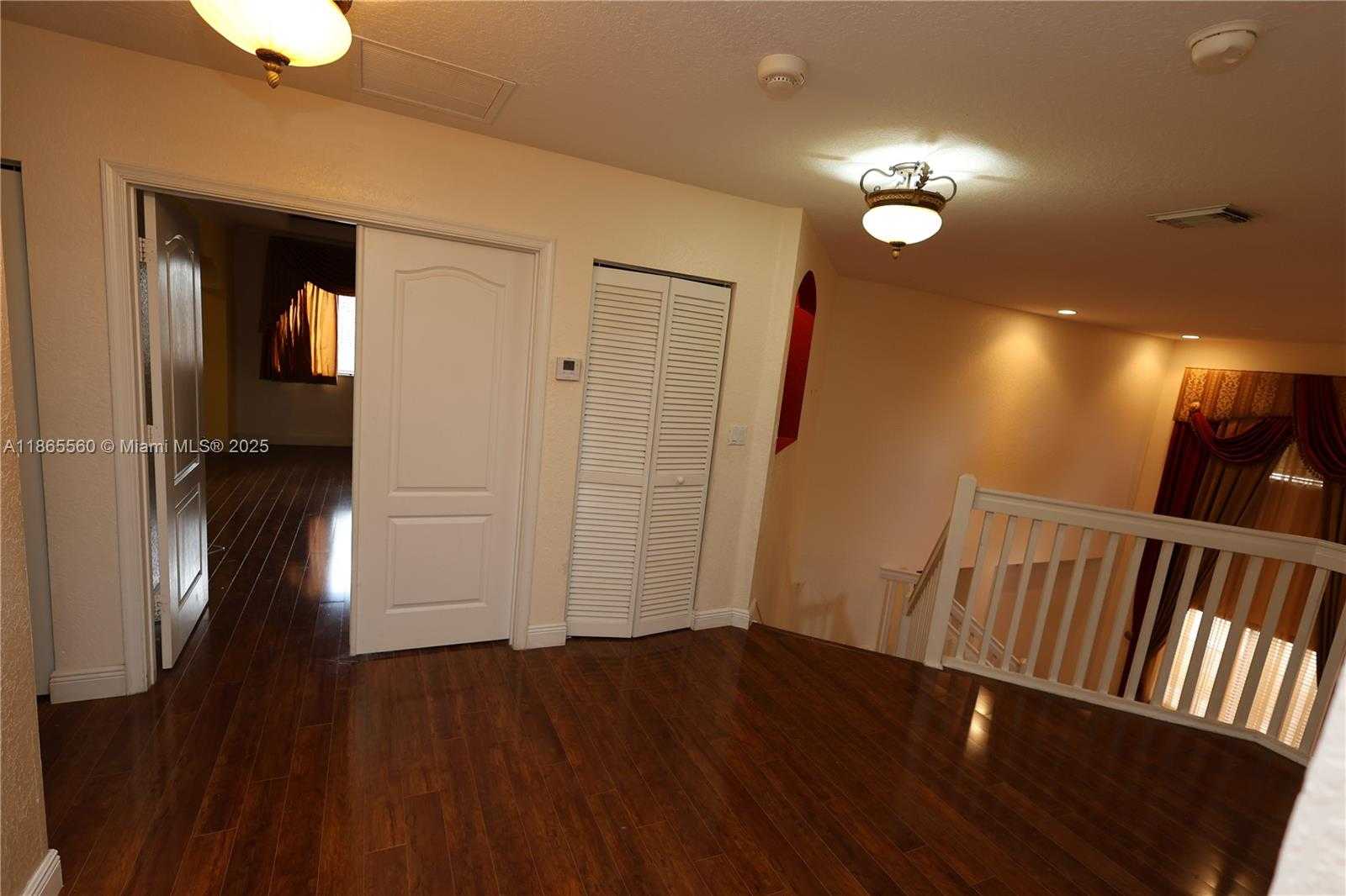 Small Image of 20521 NORTH WEST 7TH CT, Miami Gardens Number 28