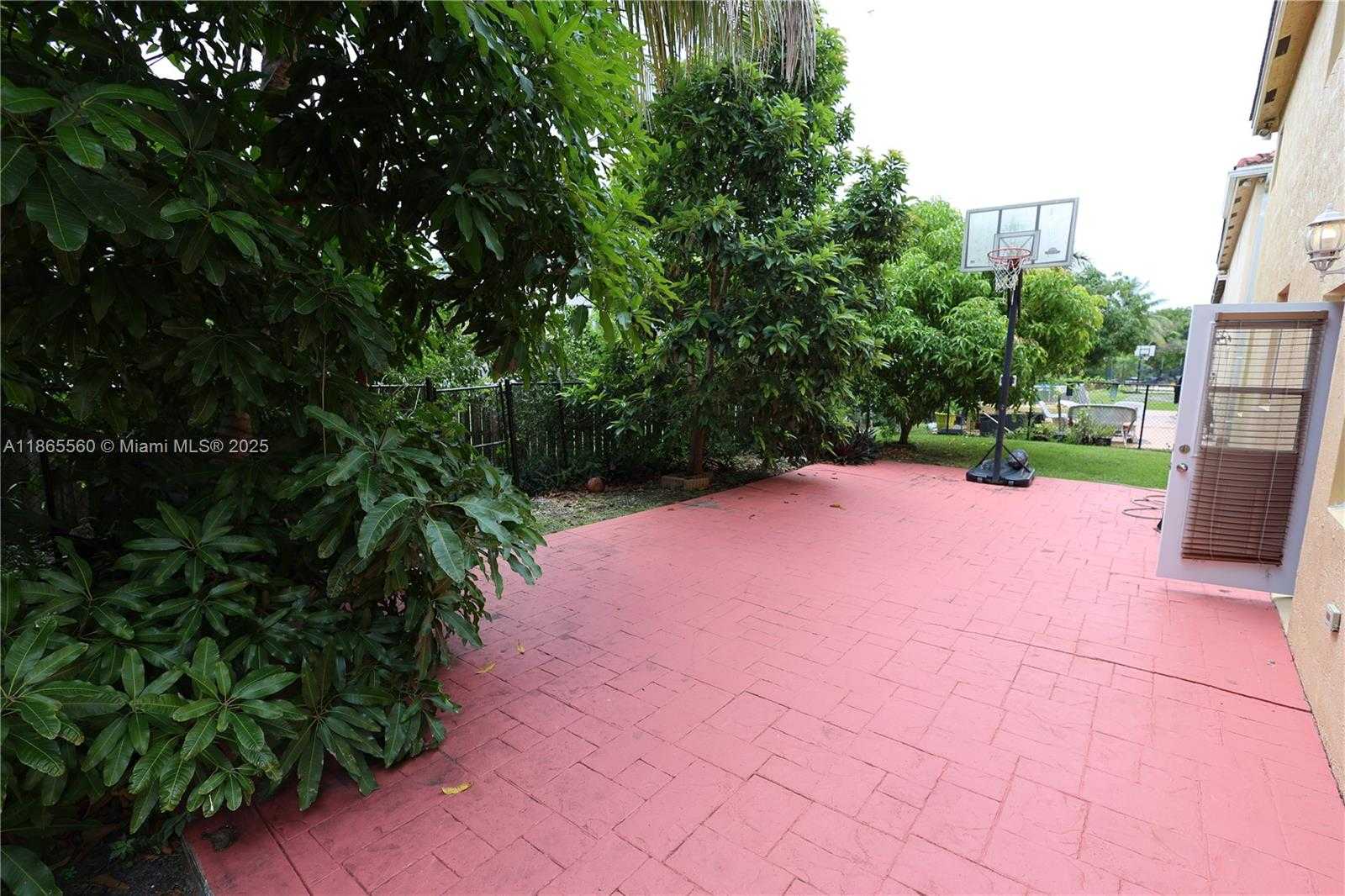 Small Image of 20521 NORTH WEST 7TH CT, Miami Gardens Number 35