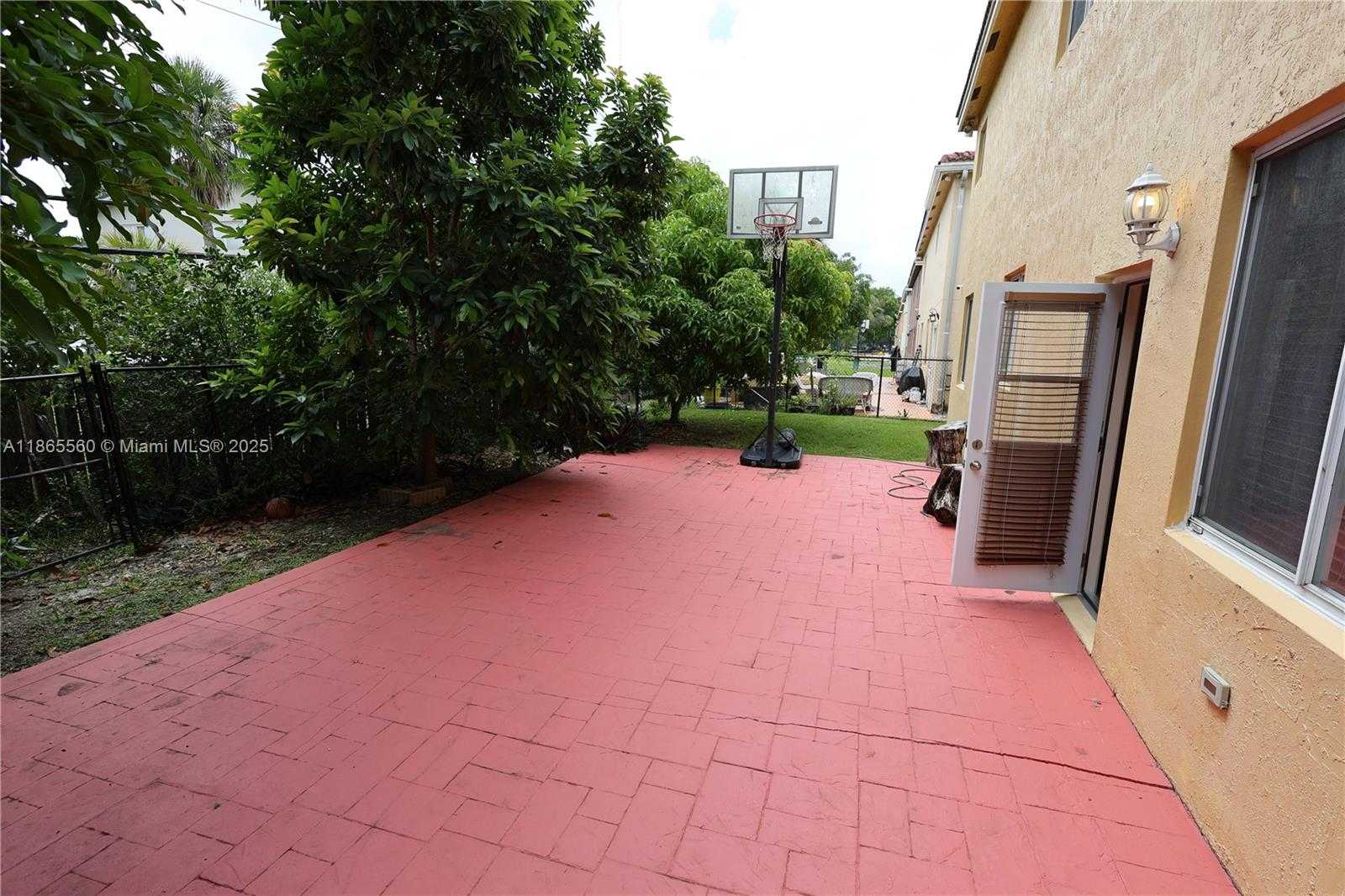 Small Image of 20521 NORTH WEST 7TH CT, Miami Gardens Number 37