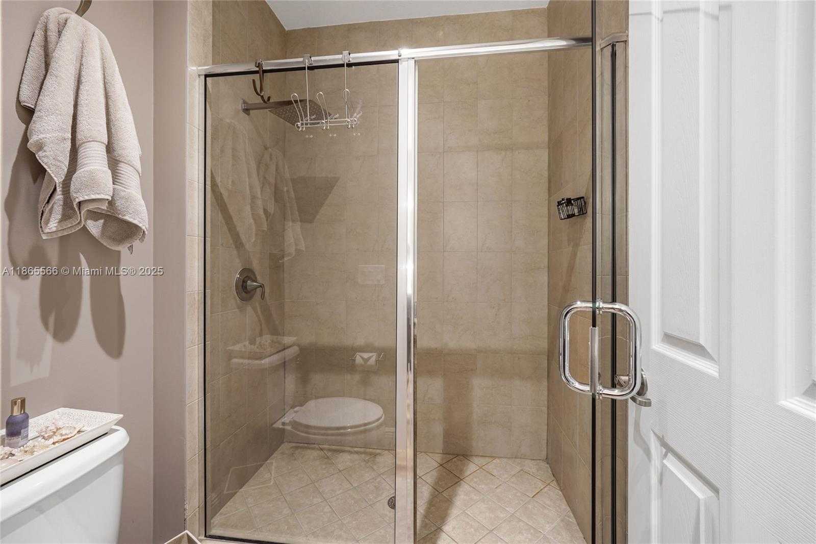 Small Image of 9835 NORTH WEST 86TH TER, Doral Number 29