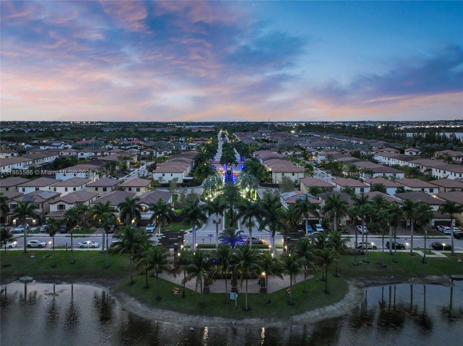 Small Image of 9835 NORTH WEST 86TH TER, Doral Number 53