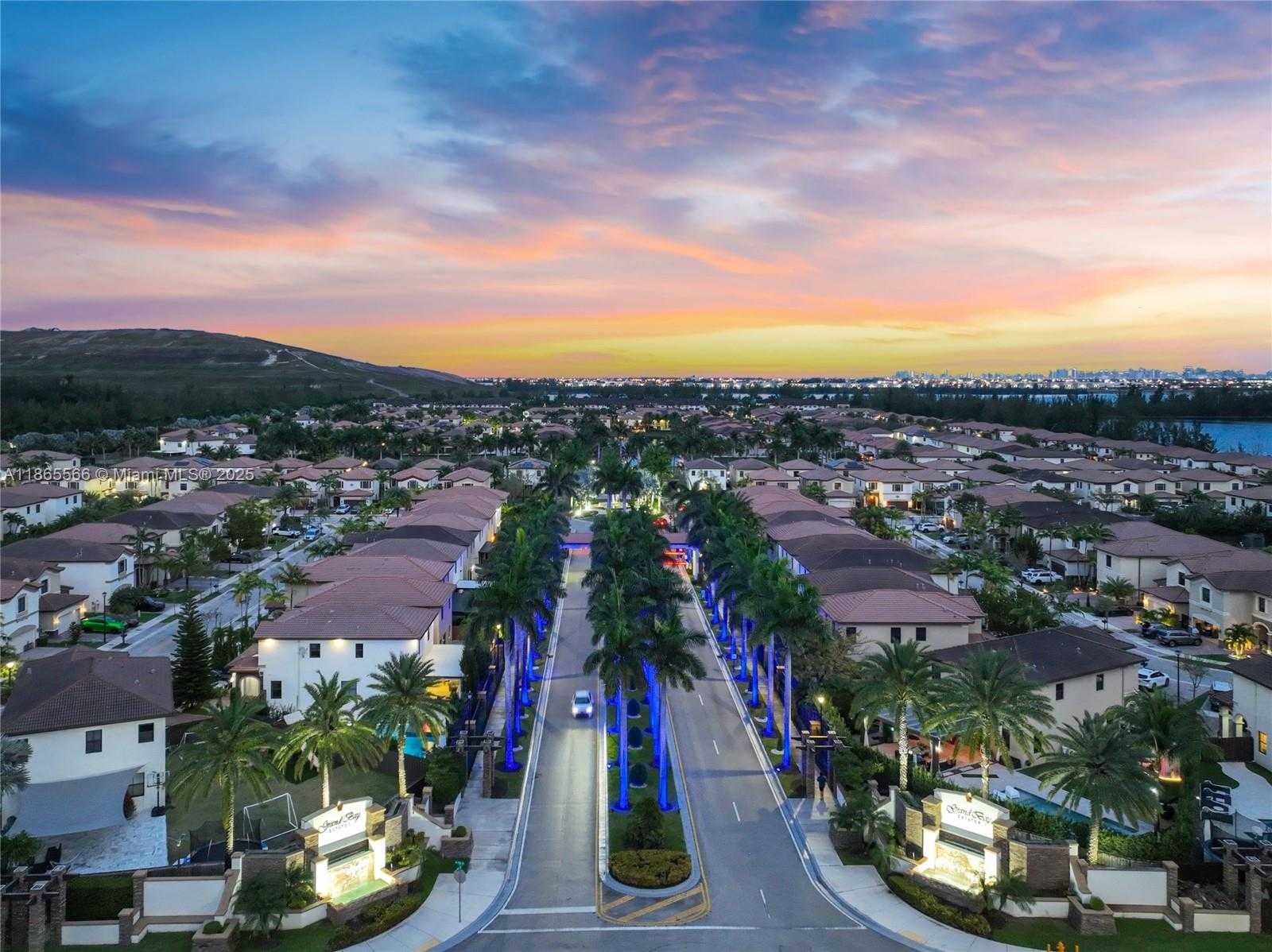 Small Image of 9835 NORTH WEST 86TH TER, Doral Number 56