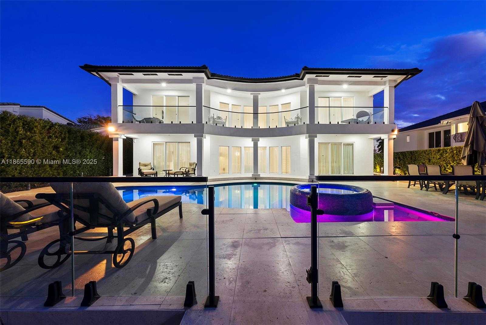 Small Image of 3251 NORTH EAST 164TH ST, North Miami Beach Number 71