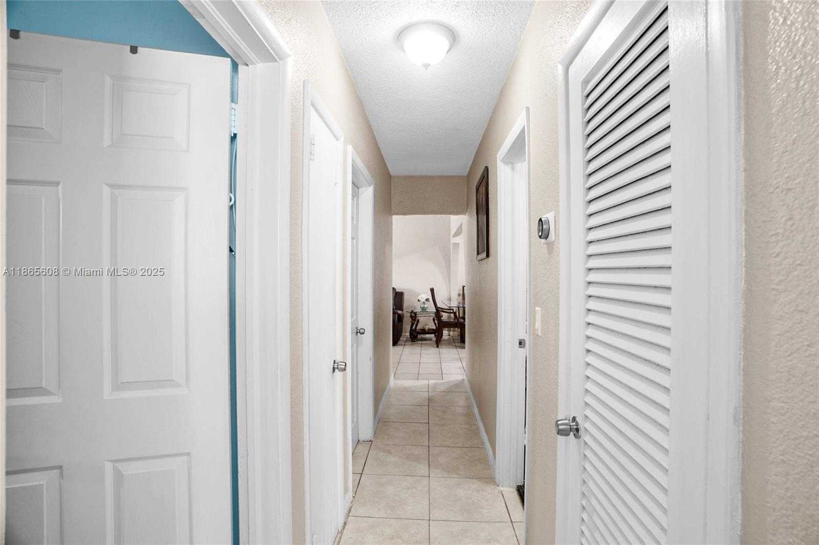 Small Image of 479 EAST 32ND ST, Hialeah Number 11