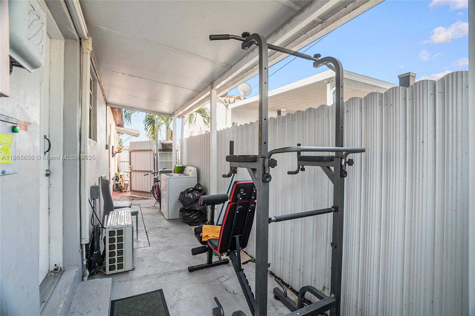 Small Image of 479 EAST 32ND ST, Hialeah Number 18