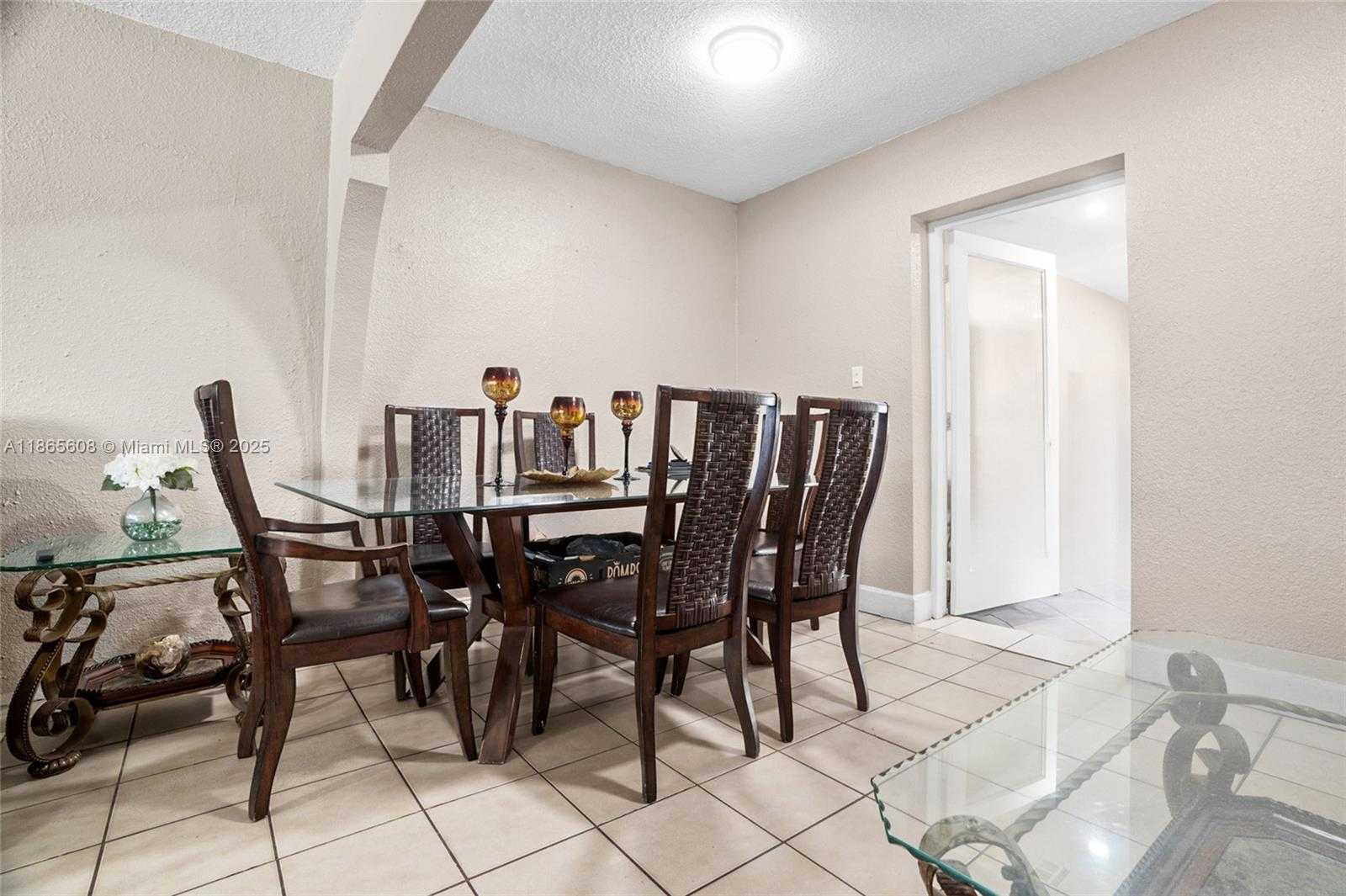 Small Image of 479 EAST 32ND ST, Hialeah Number 7