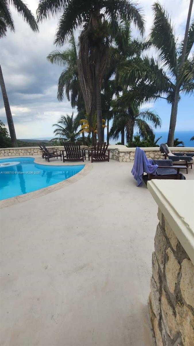 Small Image of VILLA, MONTEGO BAY, JAMAICA, Out of City Number 27