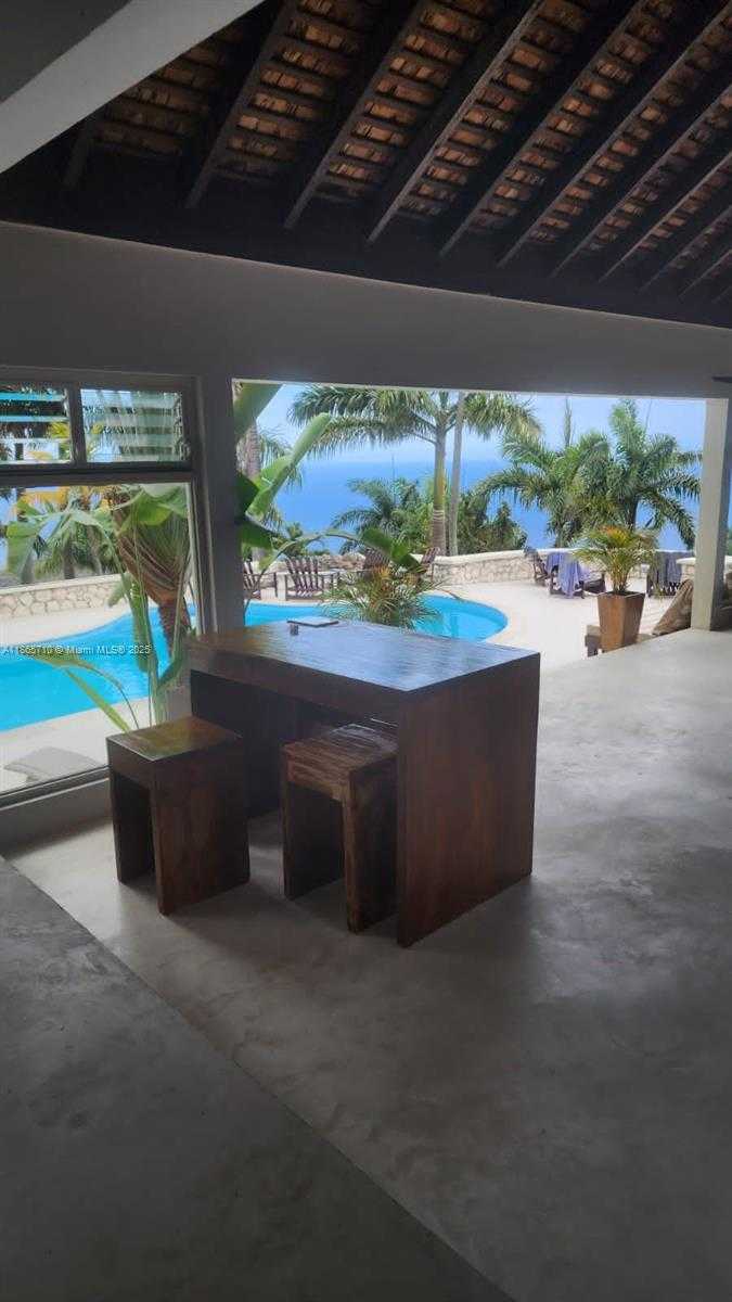 Small Image of VILLA, MONTEGO BAY, JAMAICA, Out of City Number 4
